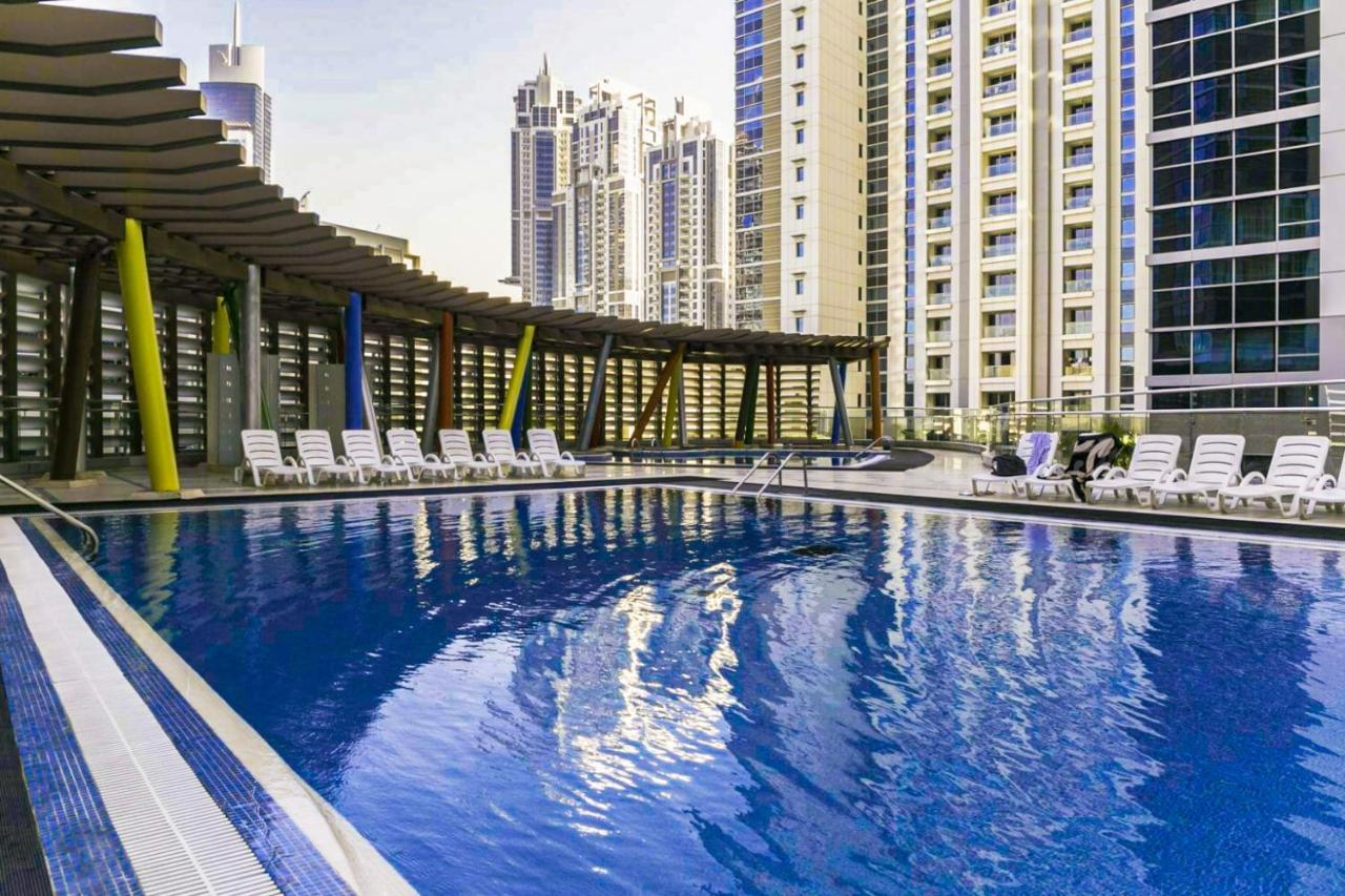 Higuests - Roomy Apt With Infinity Pool Close To Burj Khalifa Dubai Eksteriør bilde